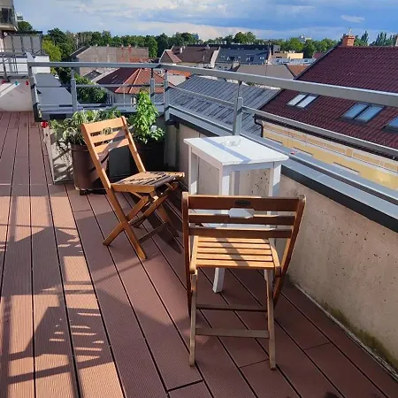 Appartement Barber's Home, Free Private Parking Košice